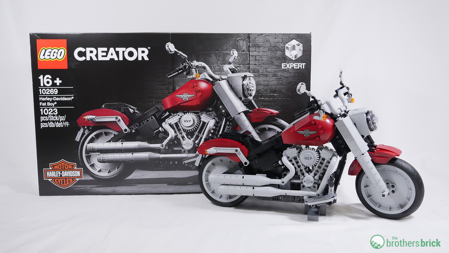 Going full throttle with LEGO Creator Expert 10269 Harley  HARLEY DAVIDSON Motorcycle Style Bike NEW Model 680+ PCS Building Brick Set MOC main image 0