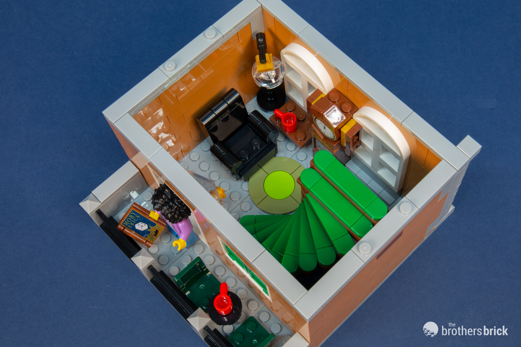 LEGO Creator Expert Modular 10270 Bookshop Review-31 - The Brothers ...