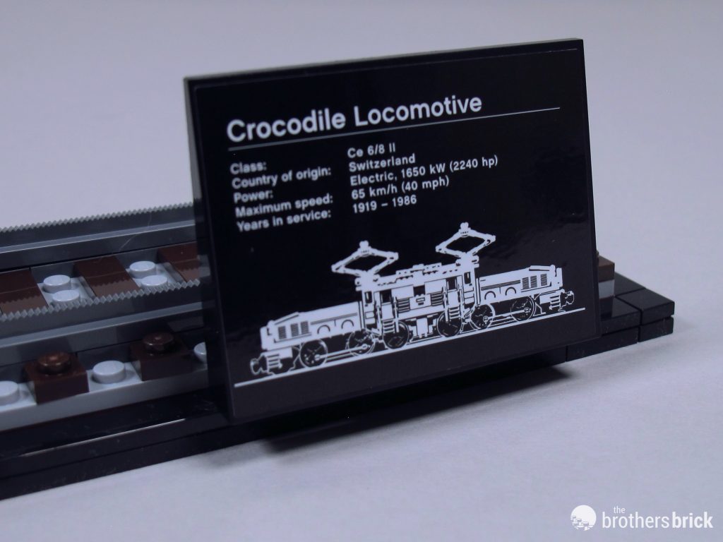 LEGO 10277 Crocodile Locomotive [Review] - The Brothers Brick