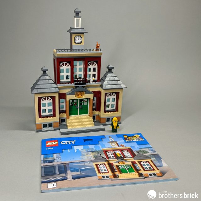 LEGO City 60271 Main Square - exclusive set inspired by LEGO City