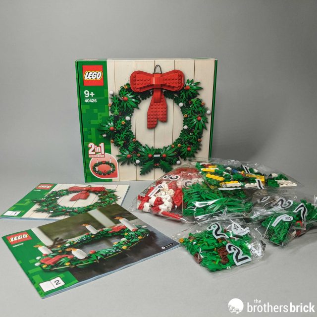 LEGO Holiday set 40426 Seasonal Wreath [Review] - The Brothers