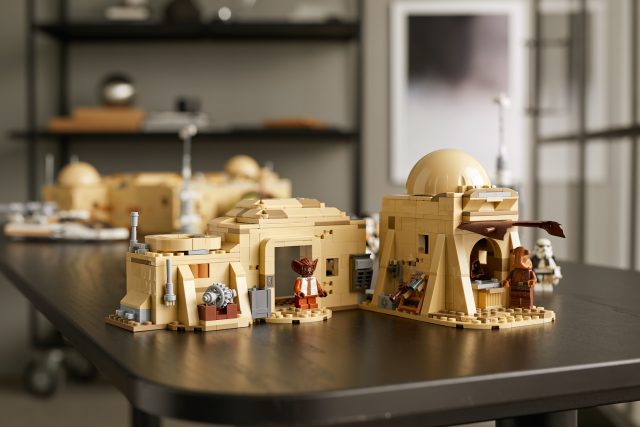 This 3,000+ piece 75290 Mos Eisley Cantina is the next LEGO Star