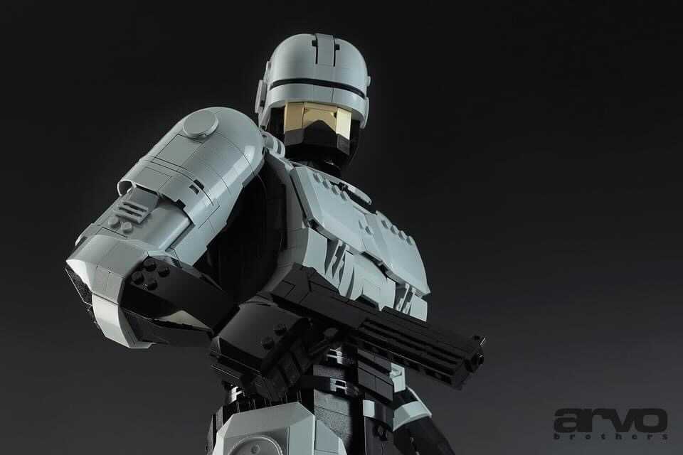 Arvo brothers bring Robocop to life with LEGO - I'd buy that for a