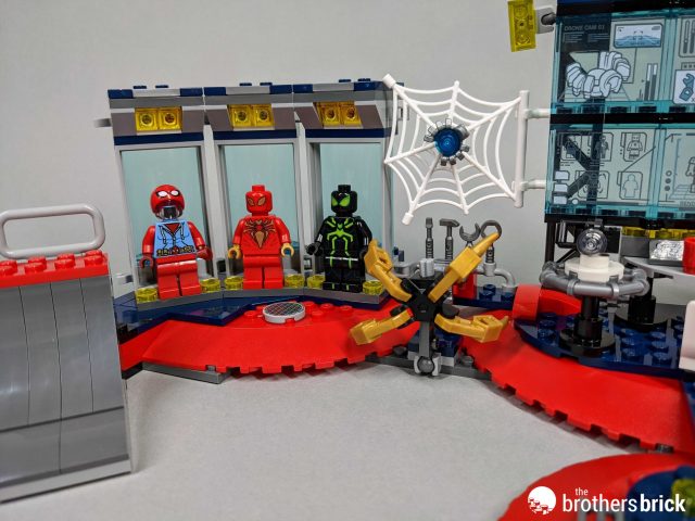 LEGO Marvel Spider-Man 76175 Attack on the Spider Lair [Review