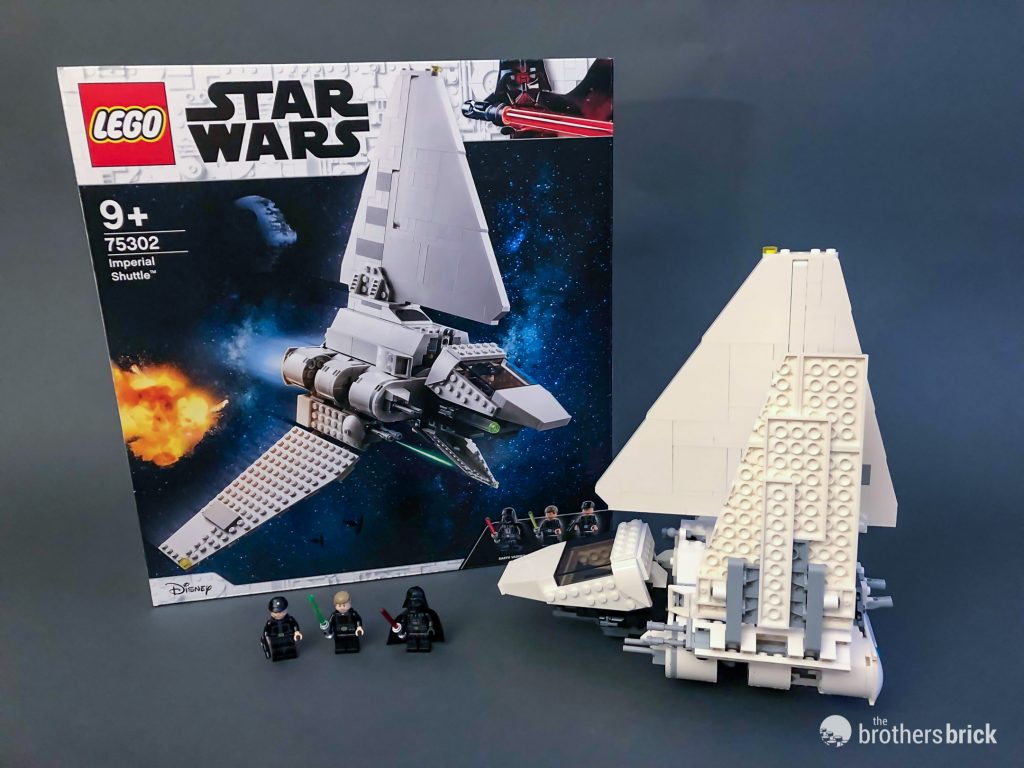 The Emperor arrives aboard LEGO Star Wars 75302 Imperial Shuttle