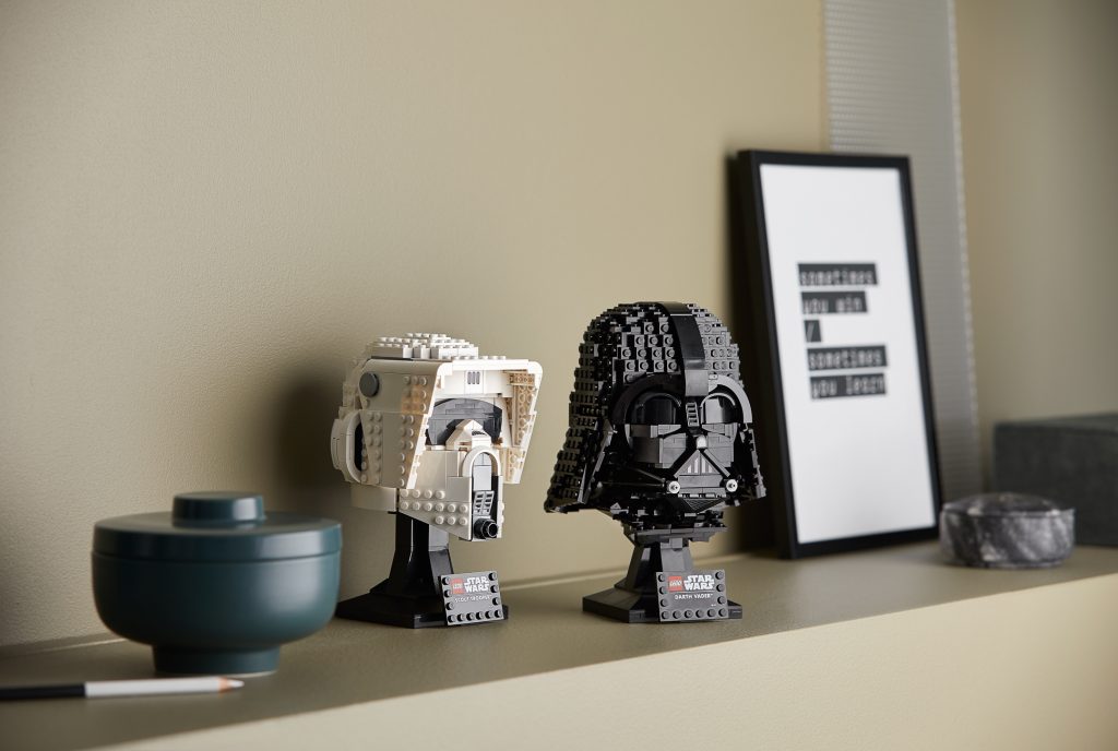 LEGO officially unveils 75304 Darth Vader, 75305 Scout Trooper