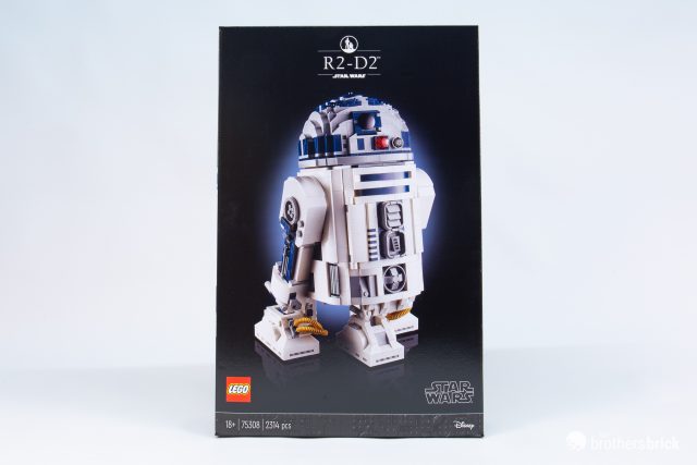 LEGO Star Wars UCS-style 75308 R2-D2 [Review] - The Brothers Brick
