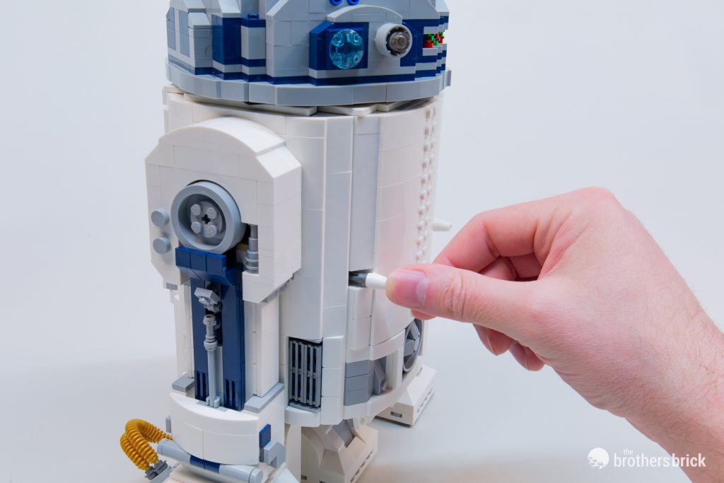 LEGO Star Wars UCS-style 75308 R2-D2 [Review] - The Brothers Brick