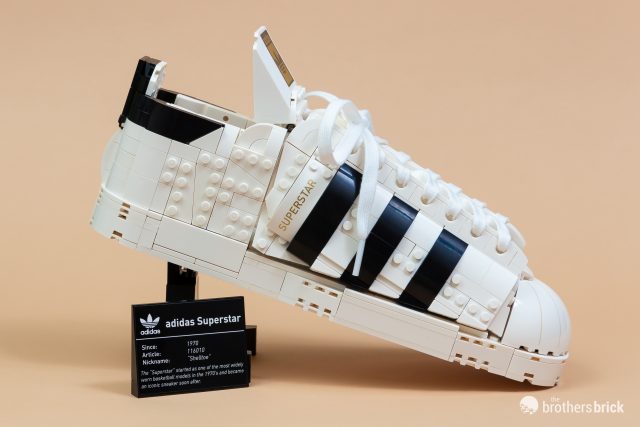 adidas gazelle silver green womens LEGO Creator Expert: adidas Originals Superstar
