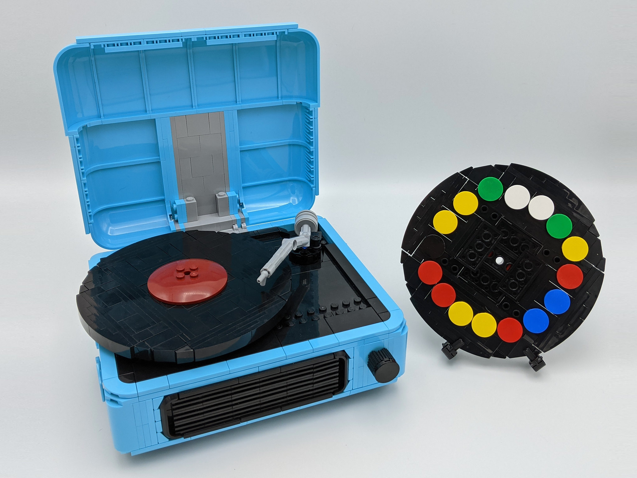 PoweredUp record player with brick-built melodies - The Brothers