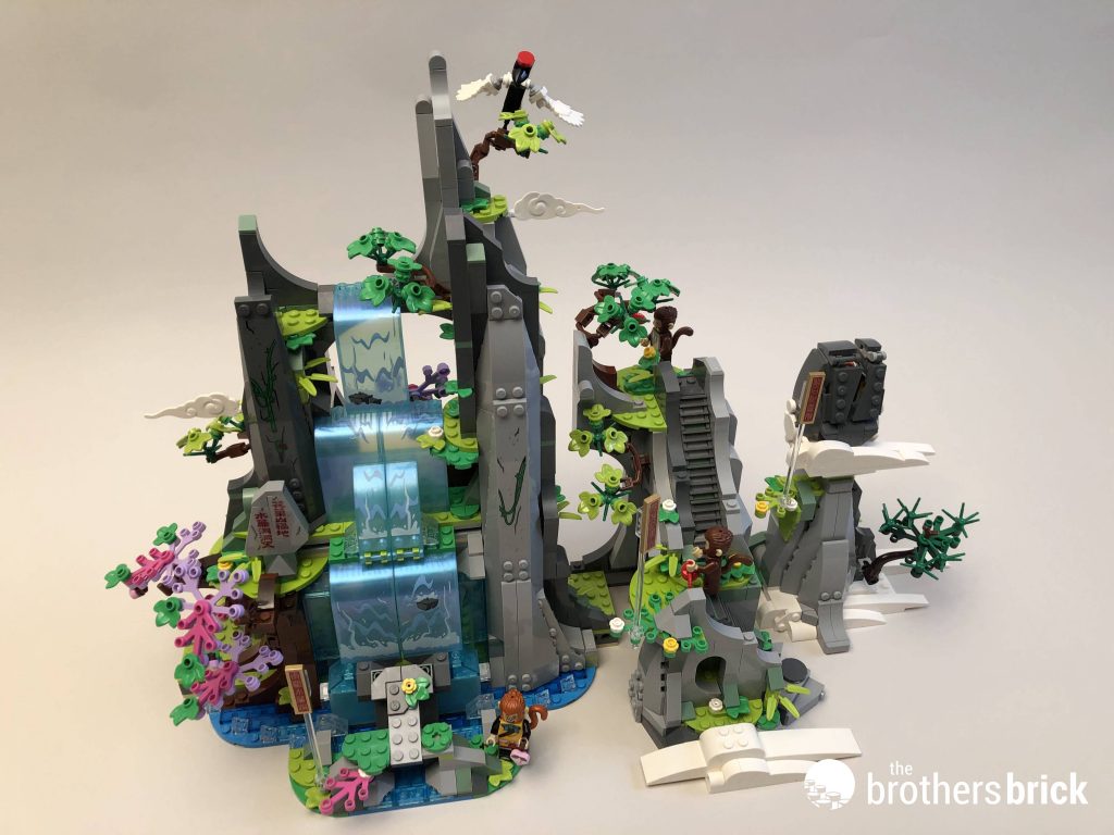 LEGO Monkie Kid 80024: The Legendary Flower Fruit Mountain tells 
