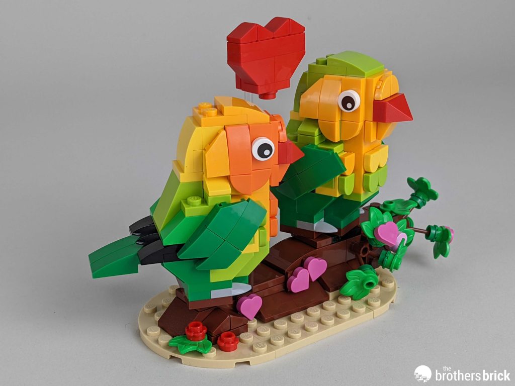 LEGO 40522 Valentine Lovebirds - Lovey-dovey, except they're