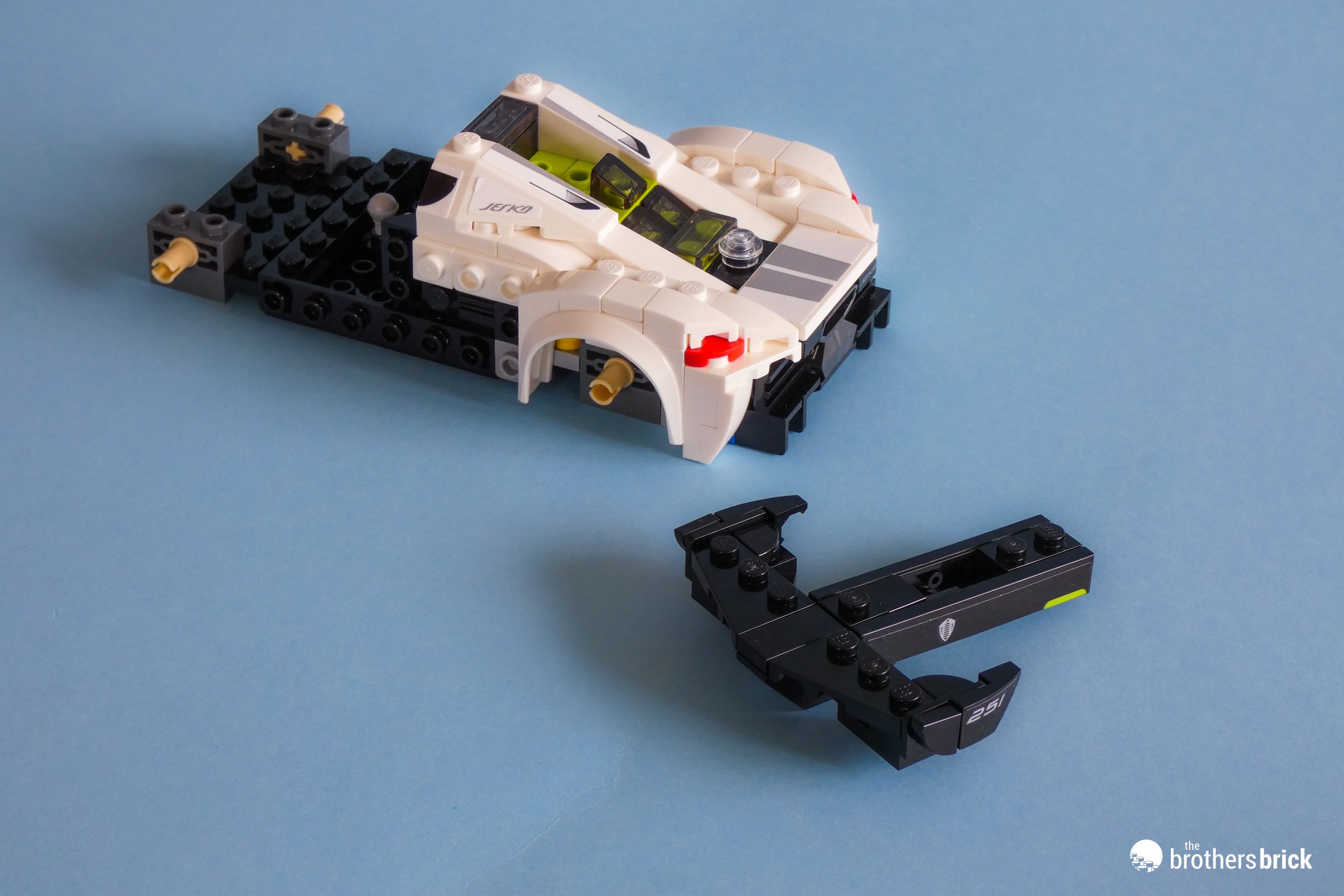 LEGO-Speed-Champions-76900-Koenigsegg-Jesko-build6.jpg - The