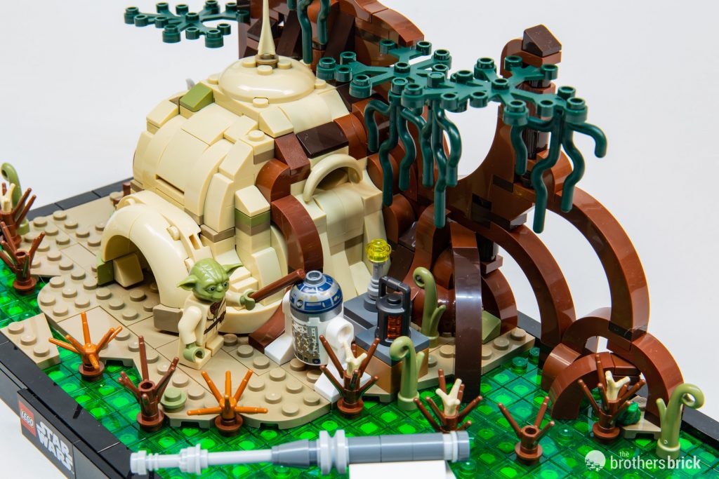 LEGO Star Wars Diorama Collection 75330 Dagobah Jedi Training