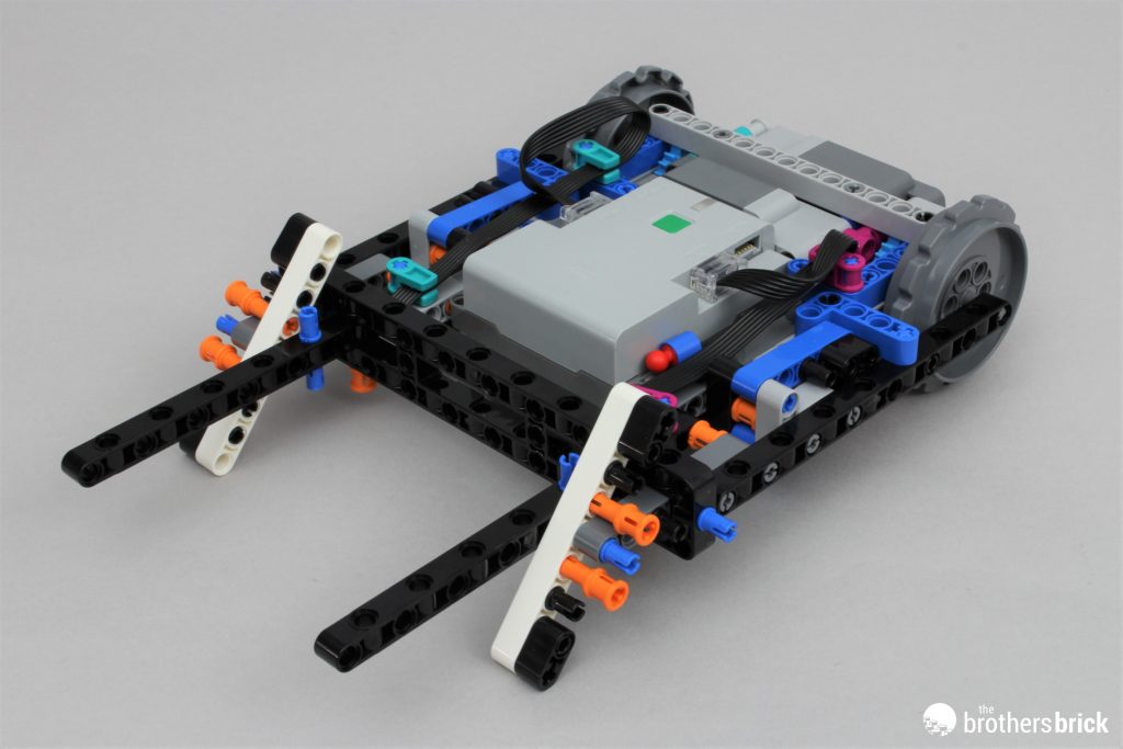 ツインビート LEGO Technic 42140 App-Controlled Transformation Vehicle - it's