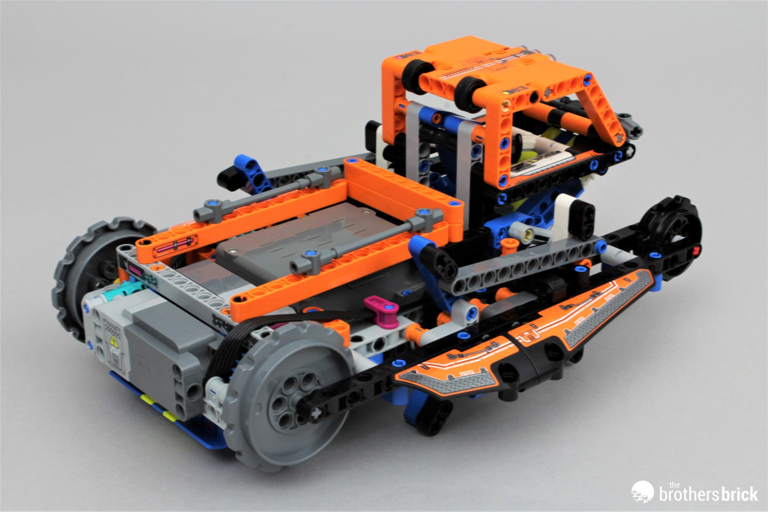 LEGO Technic 42140 App-Controlled Transformation Vehicle - TBB