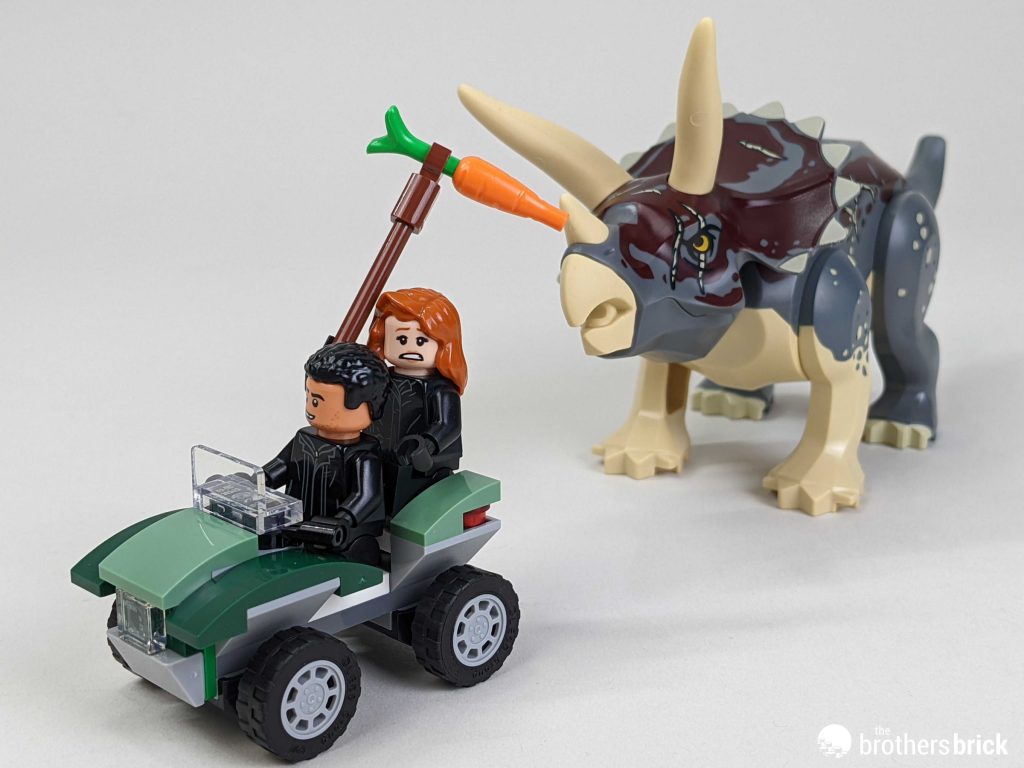LEGO Jurassic World Dominion 76950 Triceratops Pickup Truck Ambush