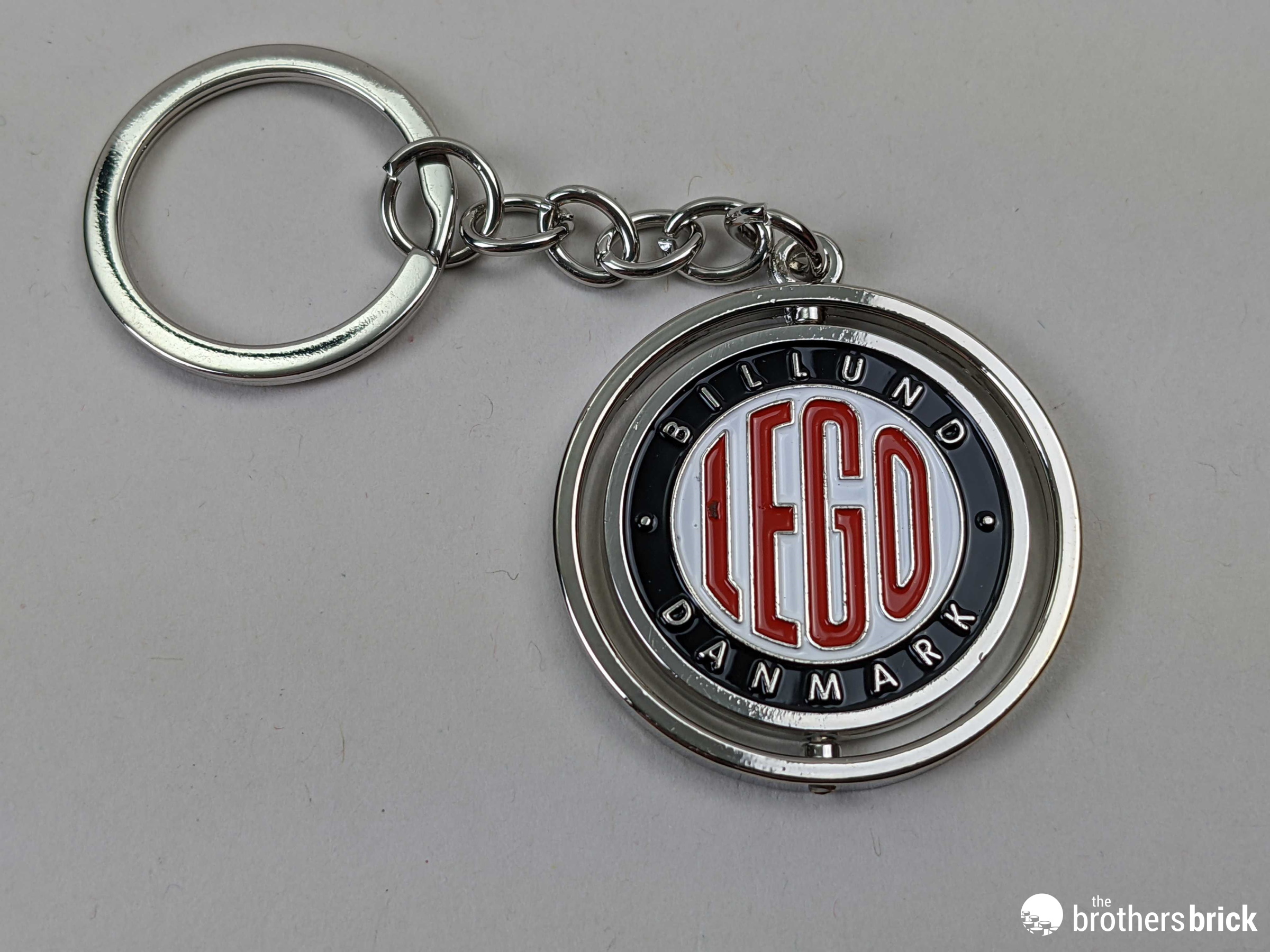 LEGO VIP 5007093 - 1950's Logo Spinning Keychain - Better than a