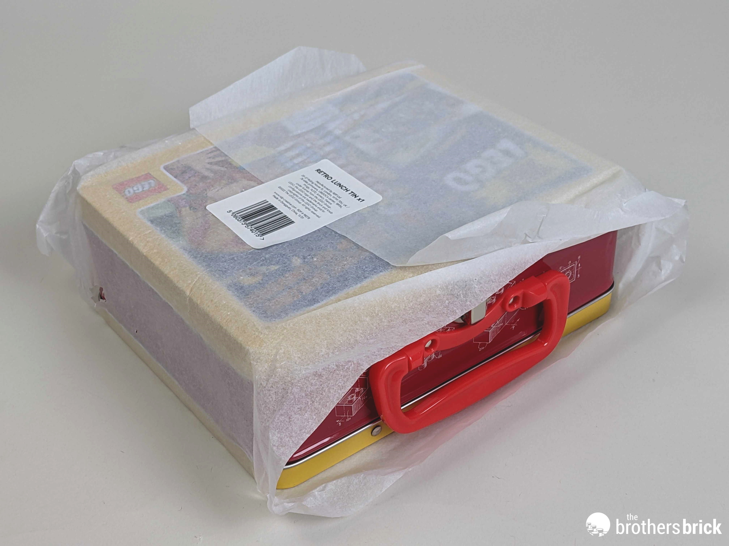 LEGO VIP 5007331 - Retro Tin Lunchbox: Vintage 1965 sandwich not