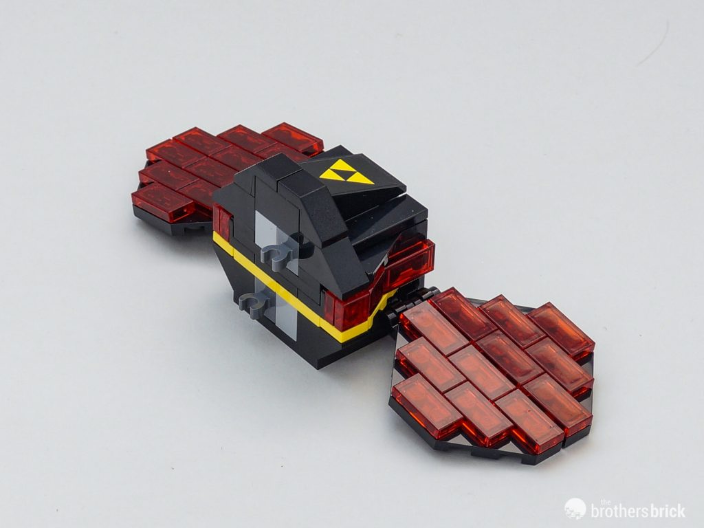 LEGO 90 Years of Play 40580: Blacktron Cruiser - Classic Space is
