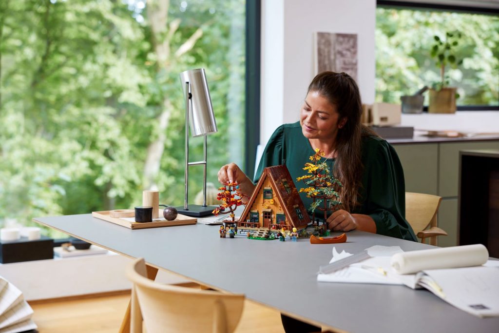LEGO Ideas 21338 A-Frame Cabin 12 - The Brothers Brick | The Brothers Brick
