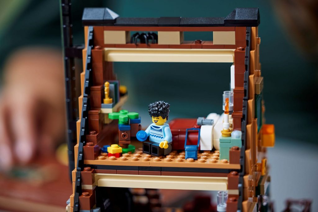 LEGO Ideas 21338 A-Frame Cabin 14 - The Brothers Brick | The Brothers Brick