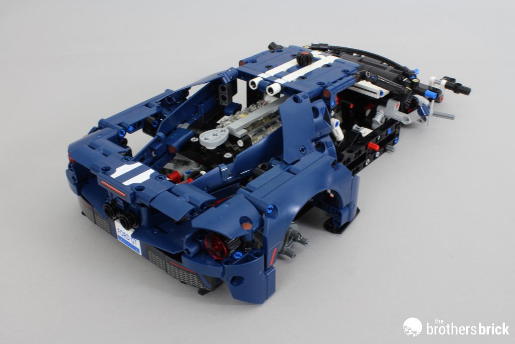 LEGO Technic 42154 2022 Ford GT - A budget supercar that doesn't