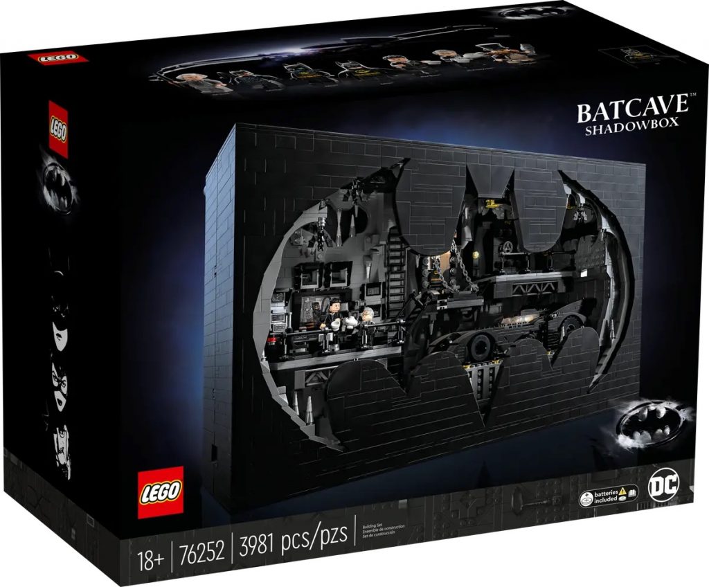 BLACK PROJECT SONIC18（US BASE） LEGO brings the black bat brick base back as Batcave Shadowbox