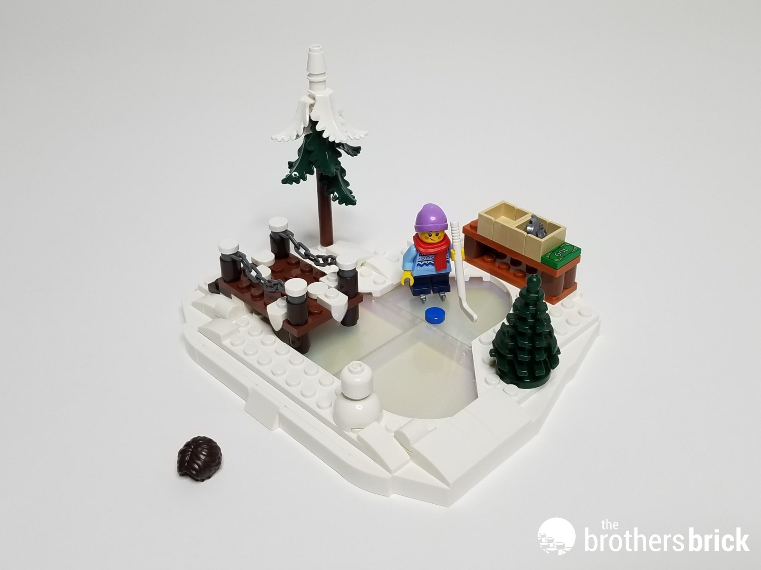 LEGO Icons 10325 Alpine Lodge - On holiday for the holidays