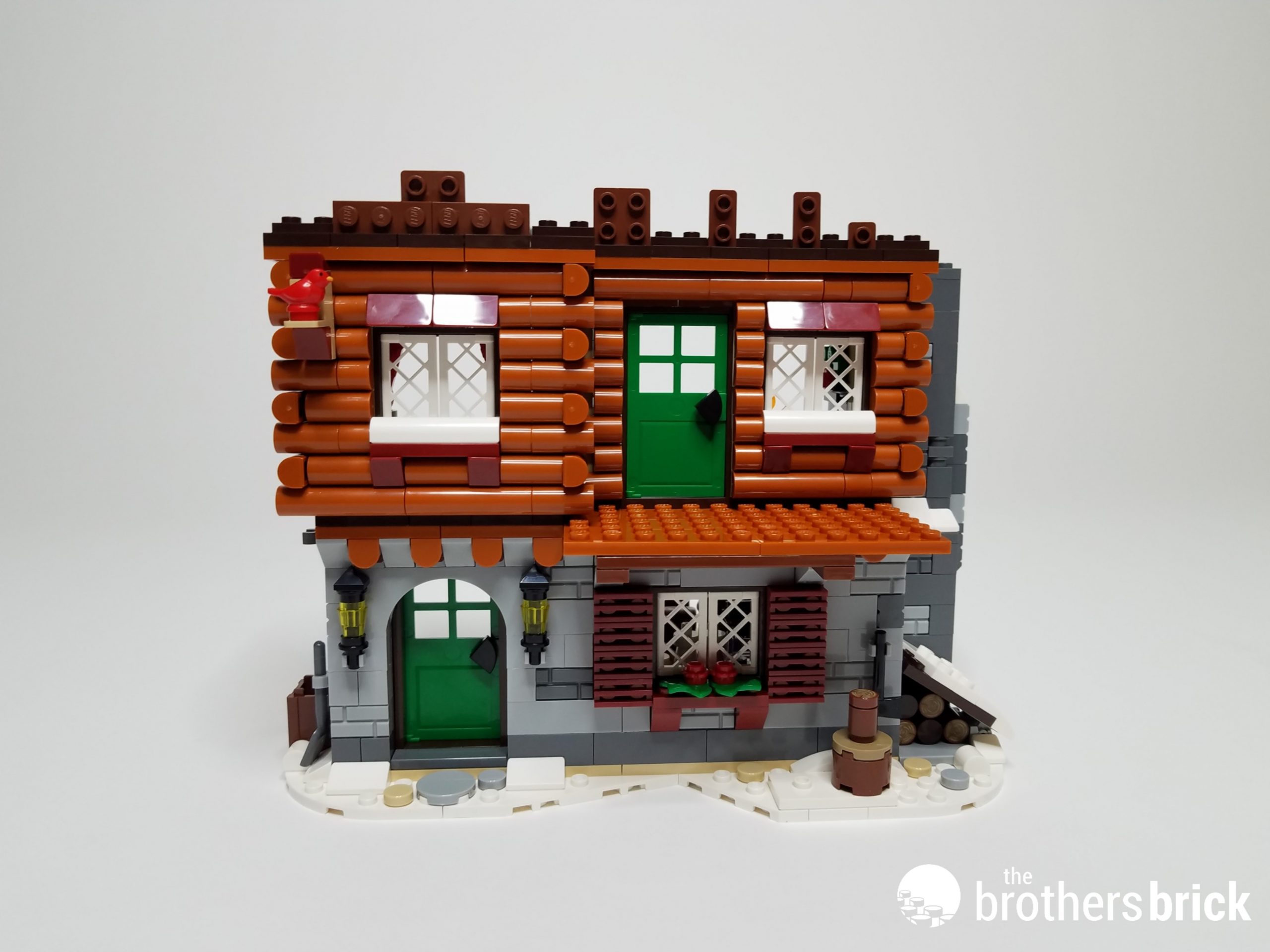 LEGO Icons 10325 Alpine Lodge - On holiday for the holidays