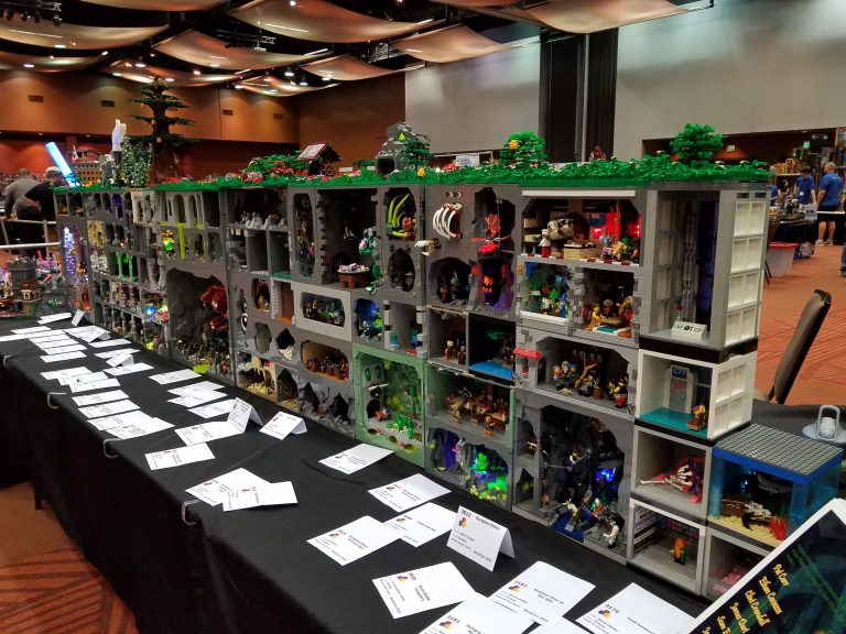 The SquatchLUG LEGO Dungeon Delve at BrickCon 2023 rolls a Nat 20 ...