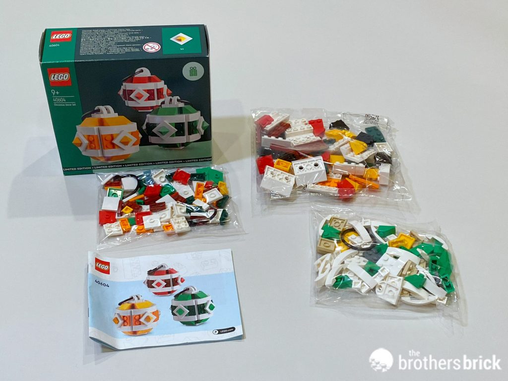 LEGO 40603 Wintertime Carriage Ride and 40604 Christmas Décor Set