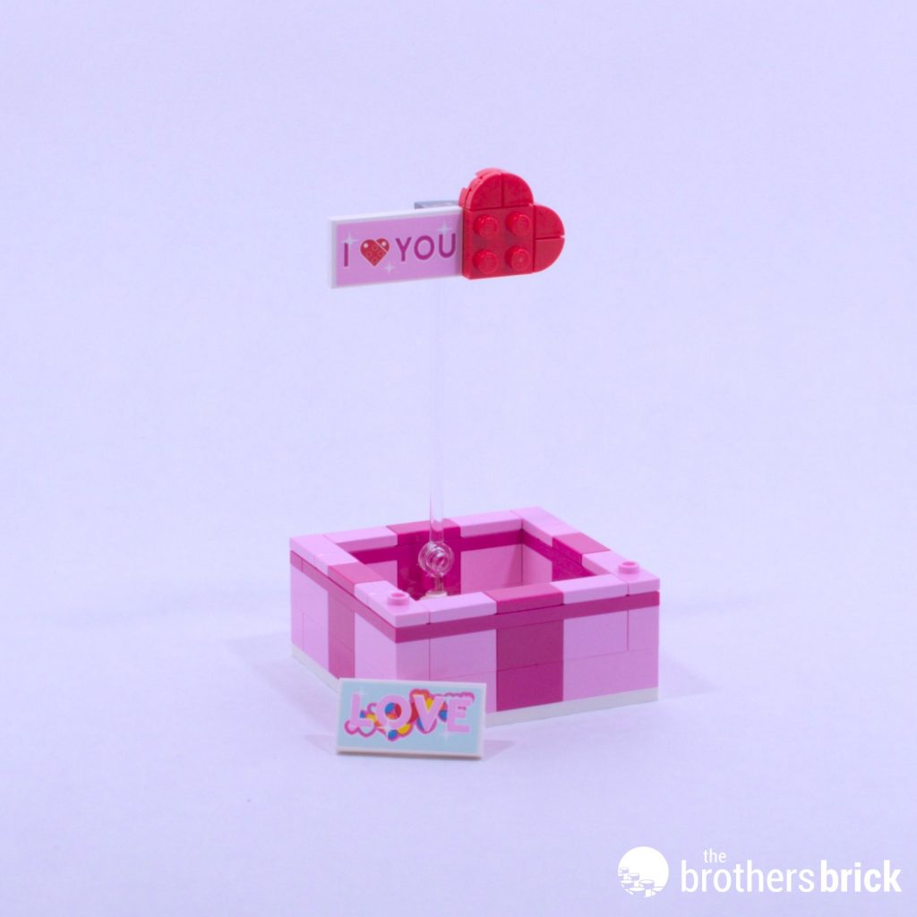 40679 Love Gift Box Gift with Purchase: No love lost, or love at 40679 Love Gift Box Gift with Purchase: No love lost, or love at