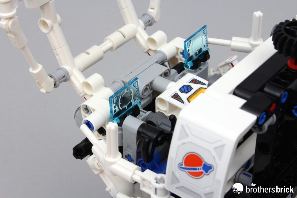 LEGO Technic 42180 Mars Crew Exploration Rover - A plethora of
