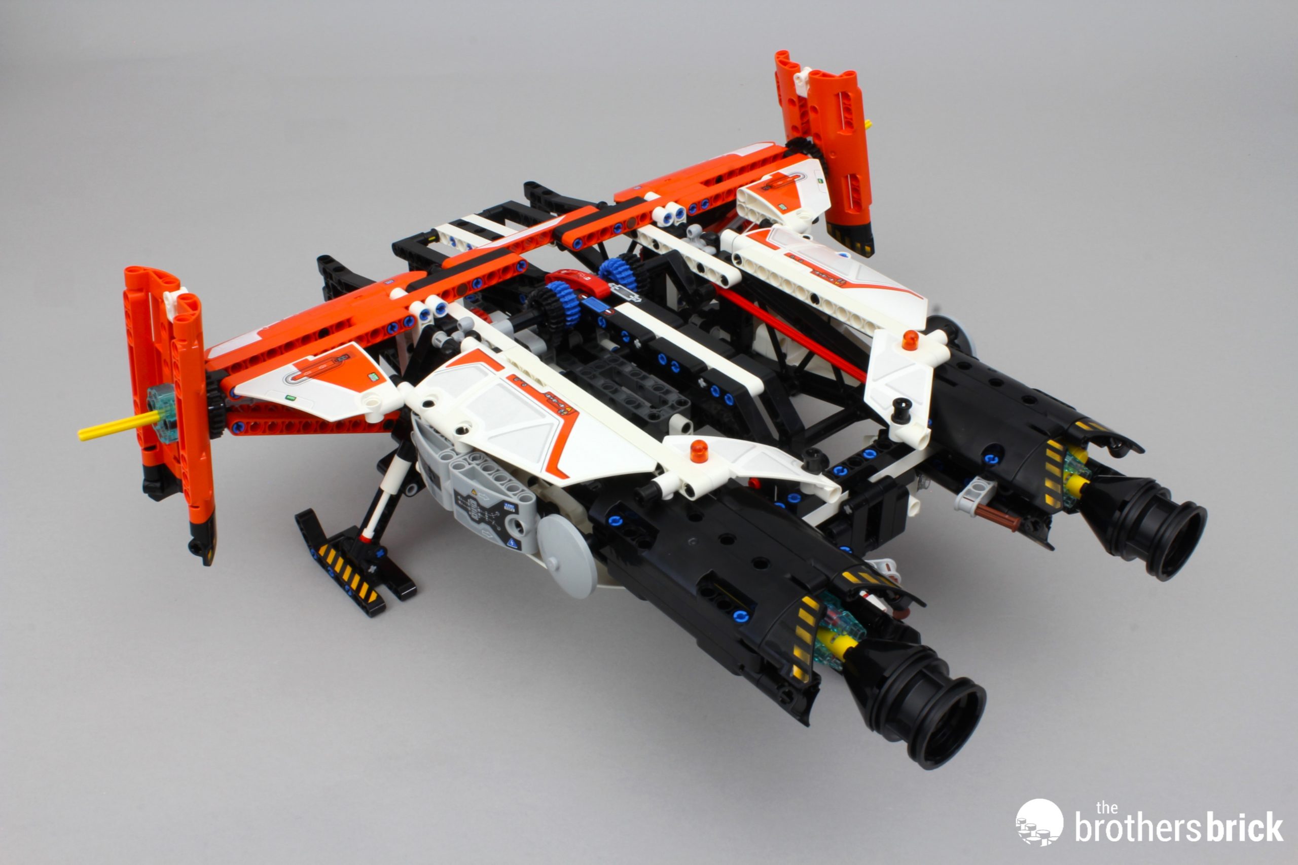 LEGO Technic 42181 VTOL Heavy Cargo Spaceship LT81 - TBB Review
