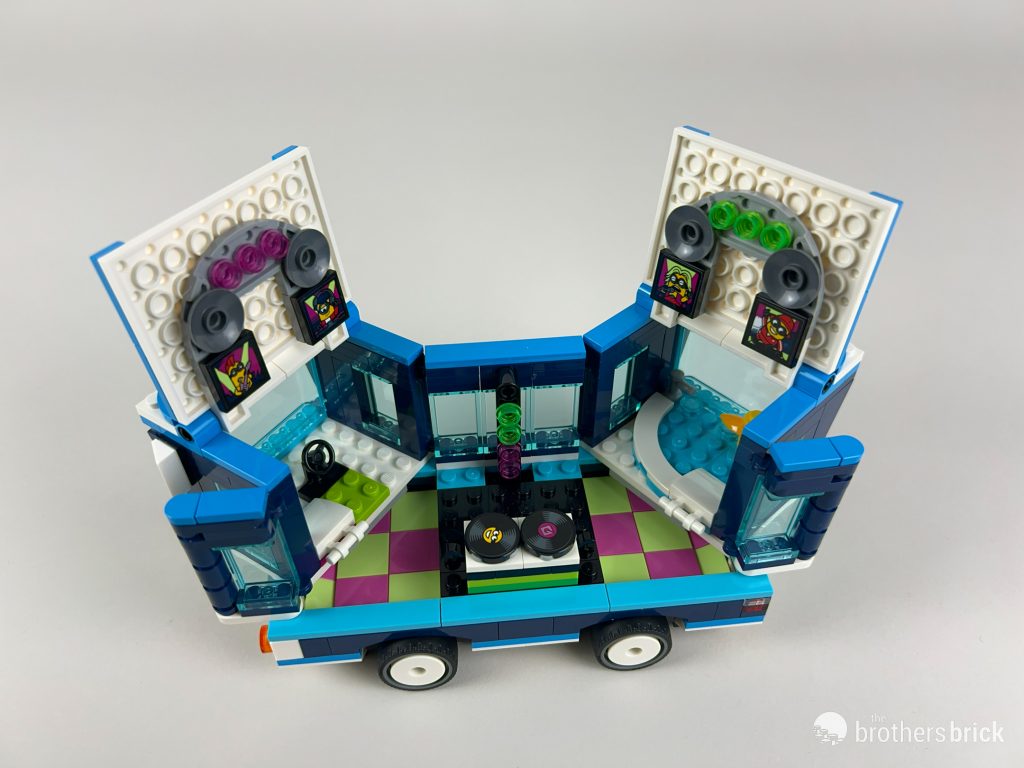 りほメロ♩ Minions' Music Party Bus 75581 | Despicable Me 4 | Buy online at