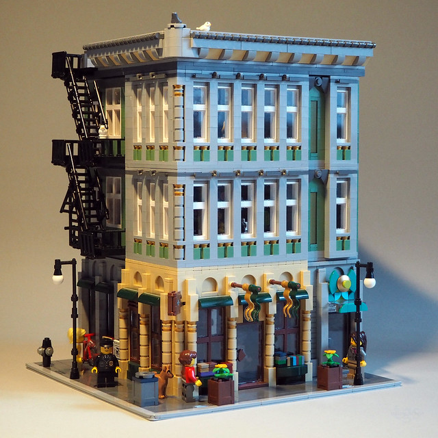 Modular Street Corner Shop Set 3281 pièces pour les 14 ans et