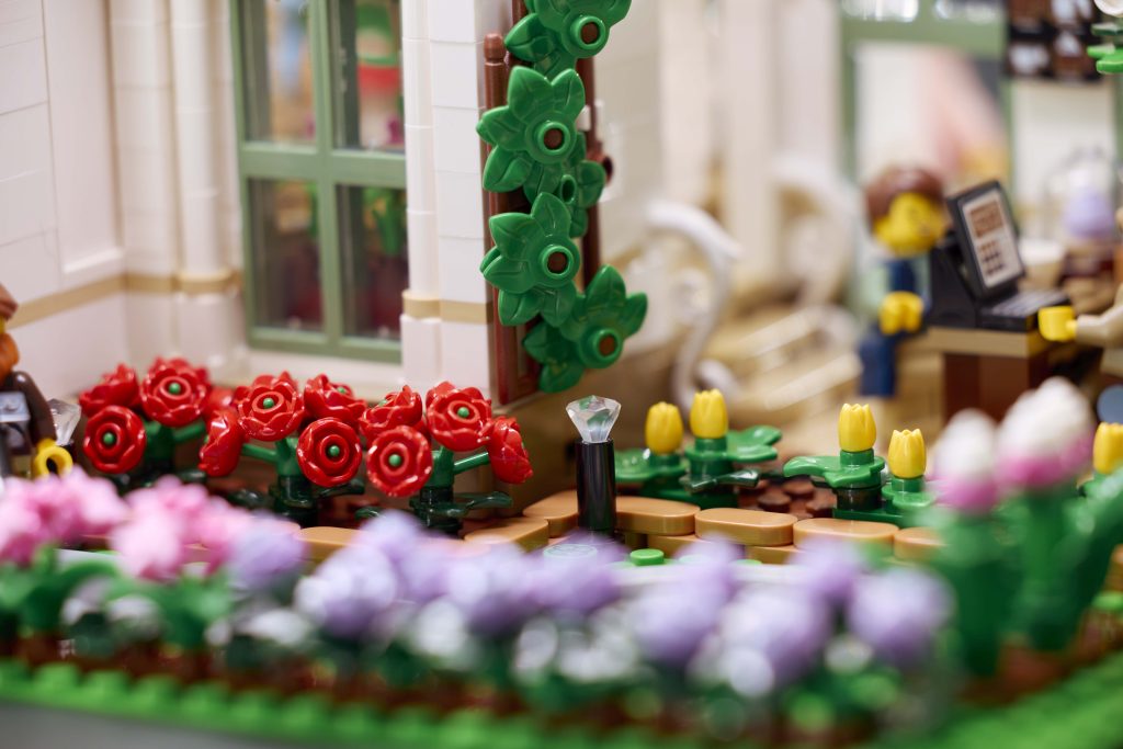 LEGO reveals 21353 The Botanical Garden as the next LEGO Ideas set