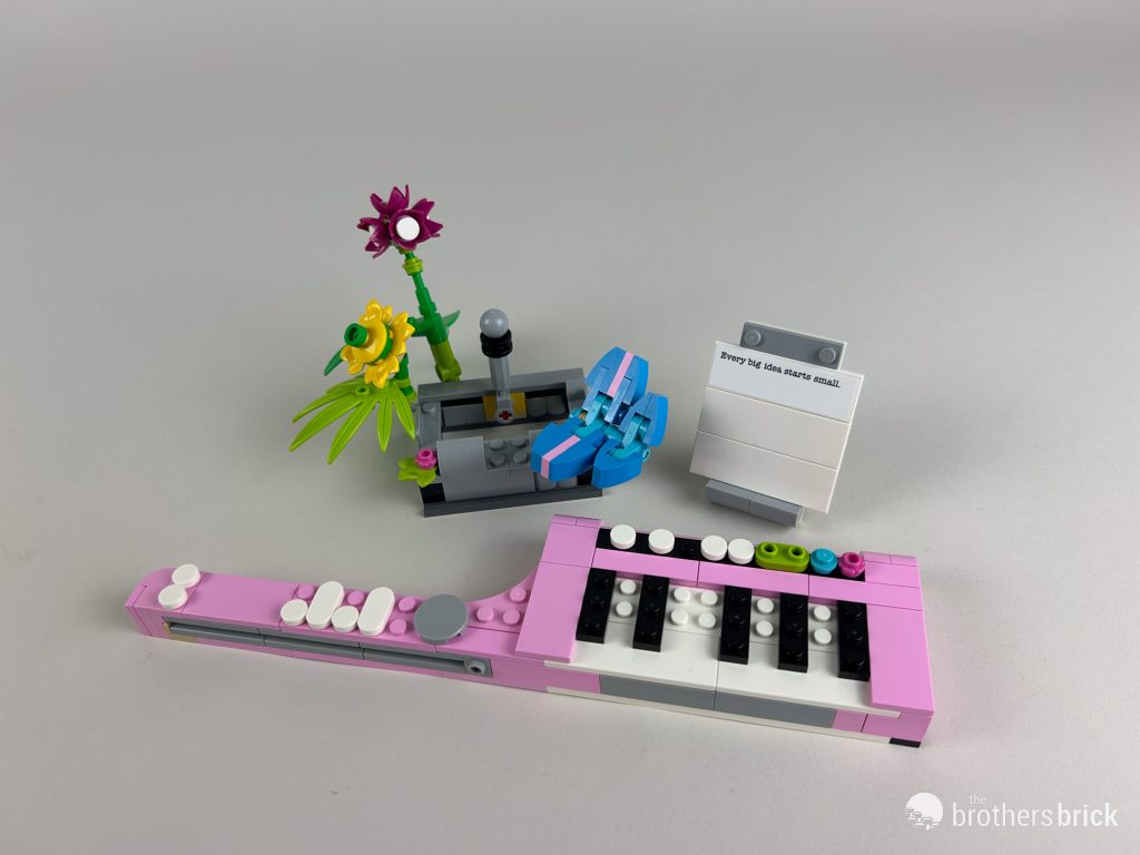 LEGO Creator 3-in-1 31169 Typewriter with Flowers [Review] - The
