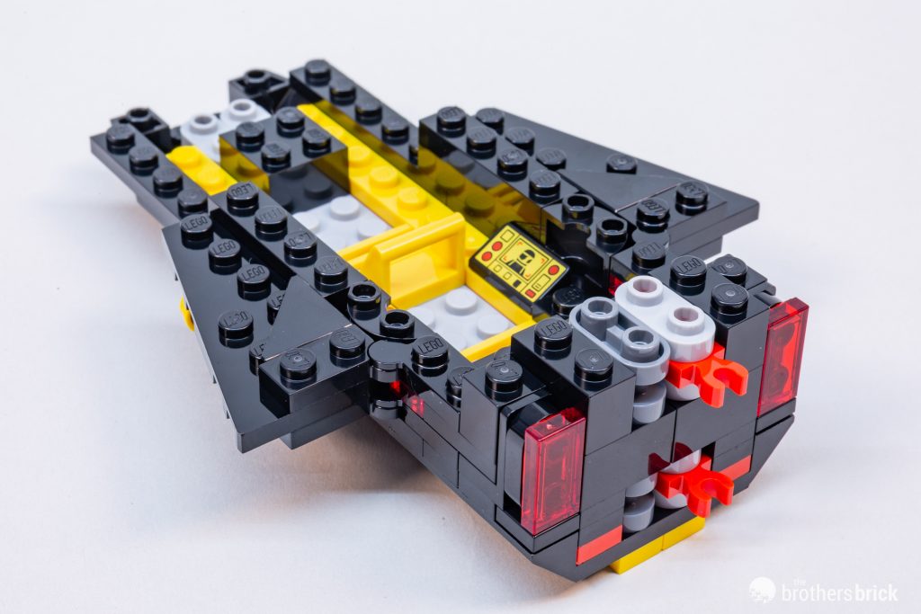 LEGO Icons 10355 Blacktron Renegade: Bringing back the baddies
