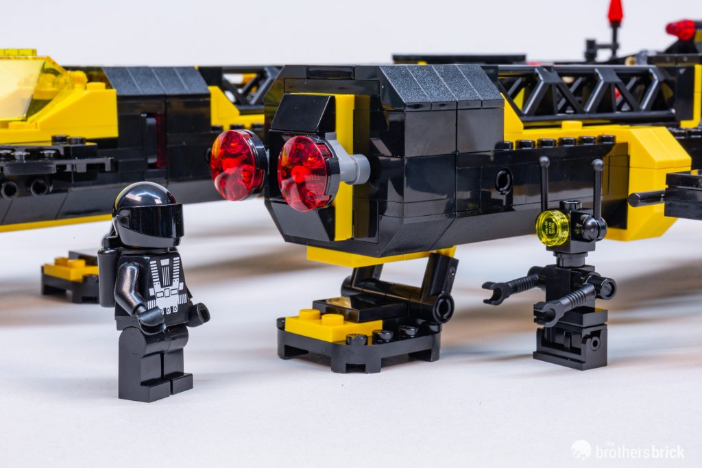 LEGO Icons 10355 Blacktron Renegade: Bringing back the baddies