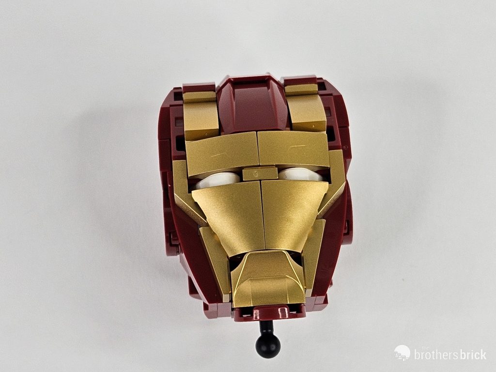 LEGO Marvel 76327 Iron Man MK4 Bust: Head and shoulders above a