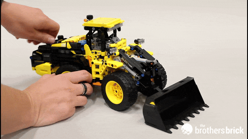 LEGO Technic 42209 Volvo L120 Electric Wheel Loader - Small but