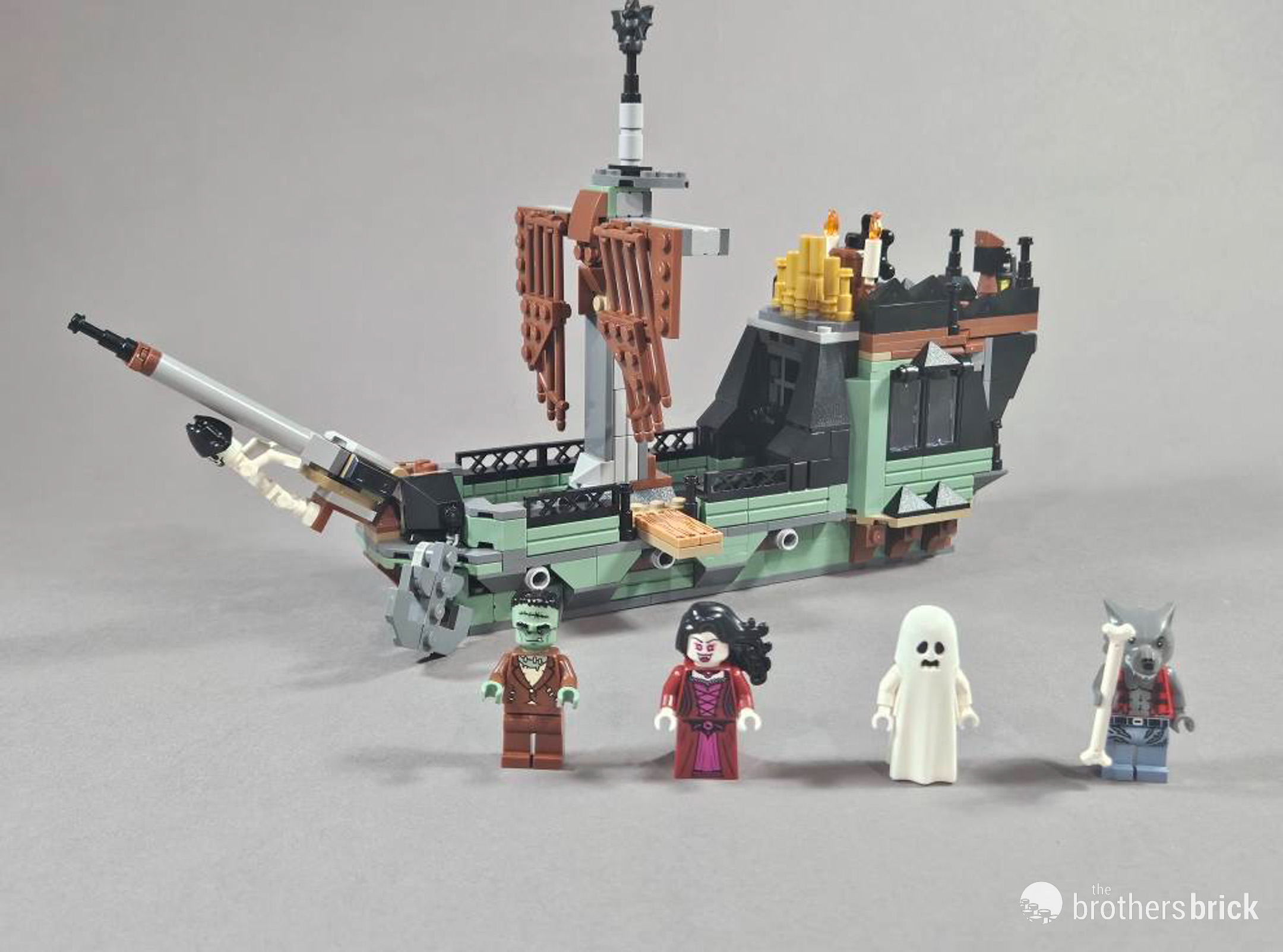 LEGO Creator 31167 Haunted mansion - TBB Review - GHST-07 - The