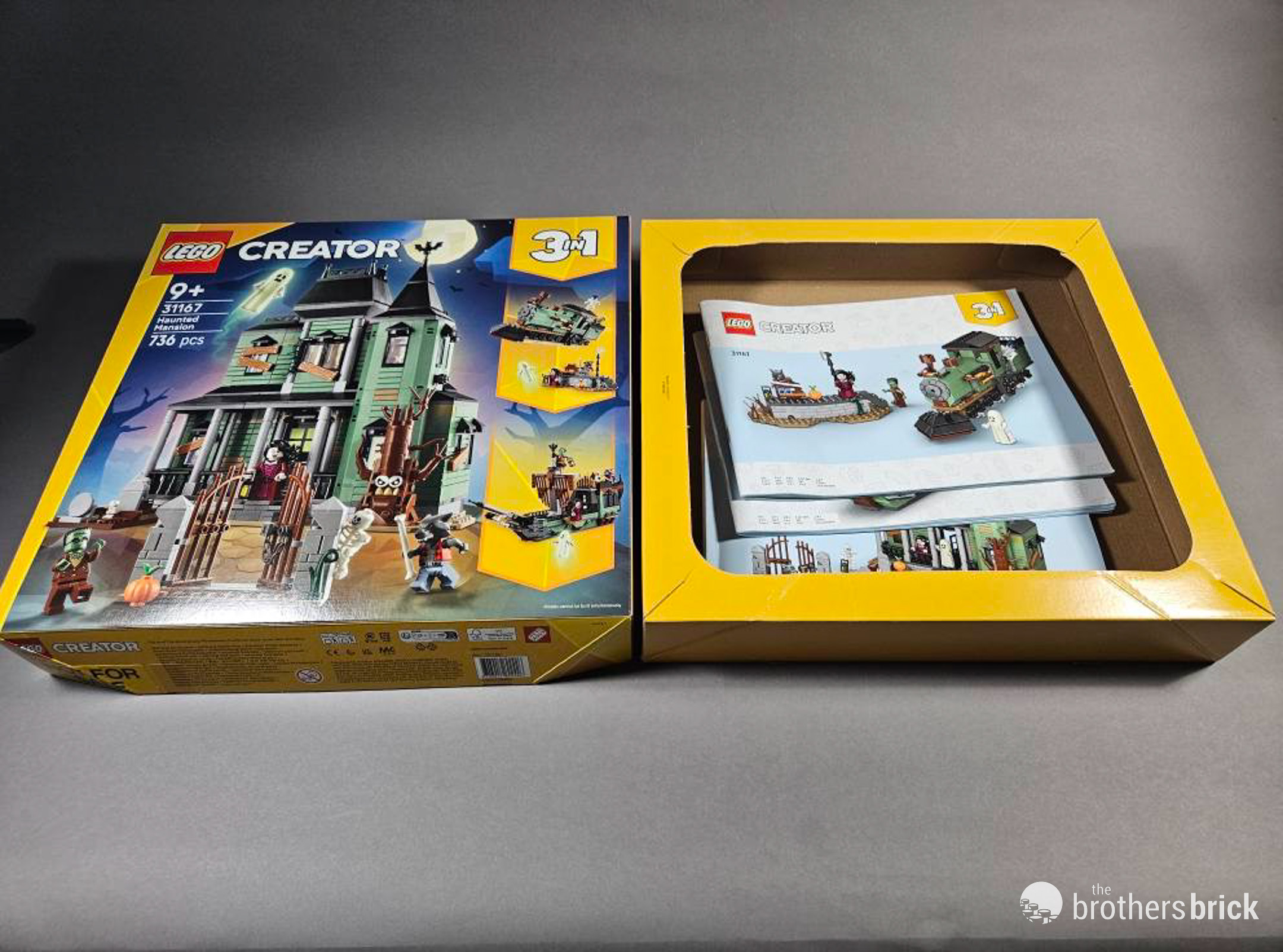 LEGO Creator 3-in-1 31167 Haunted Mansion: Ghosts, graveyards, and
