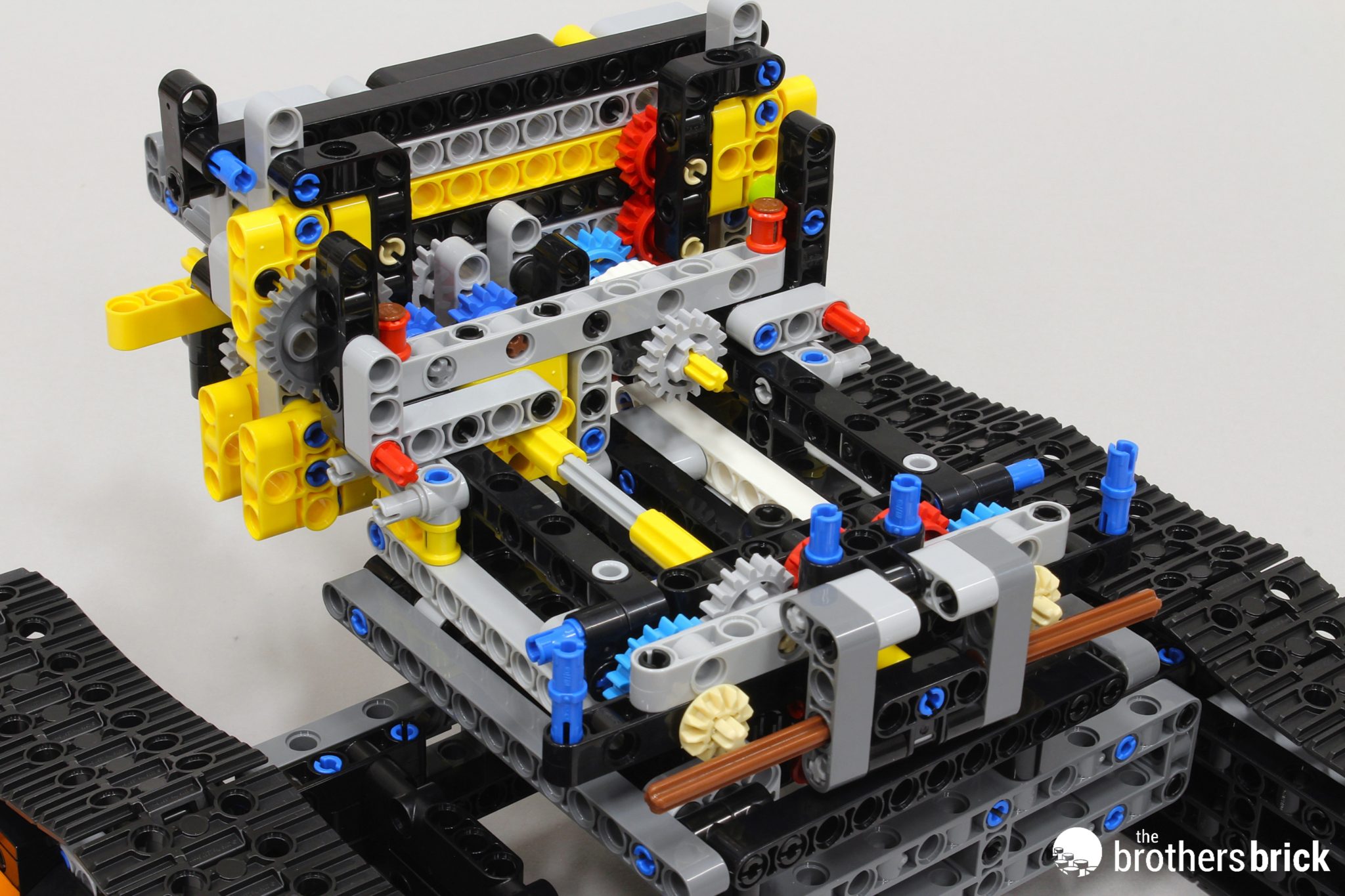 LEGO Technic 42215 Volvo EC500 Hybrid Excavator - Worth its weight ...