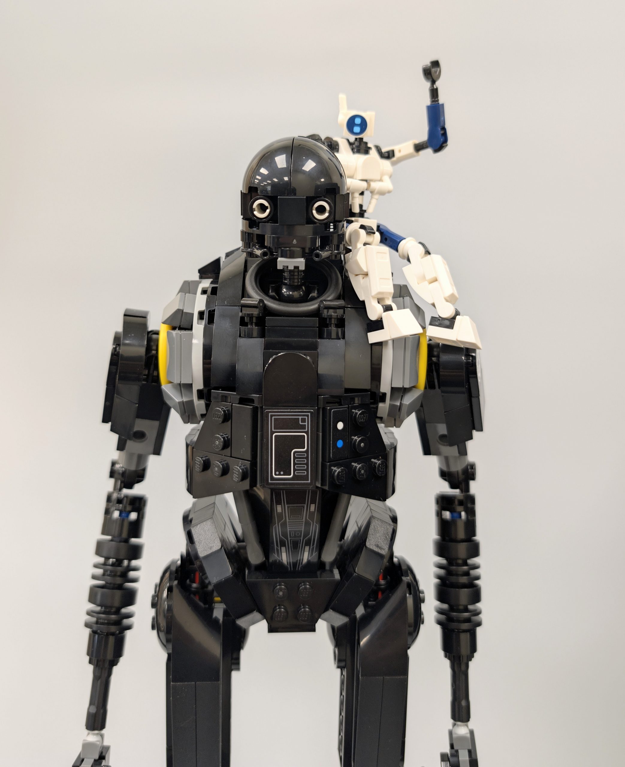 LEGO Star Wars 75434 K-2SO Security Droid - Good enough to parade