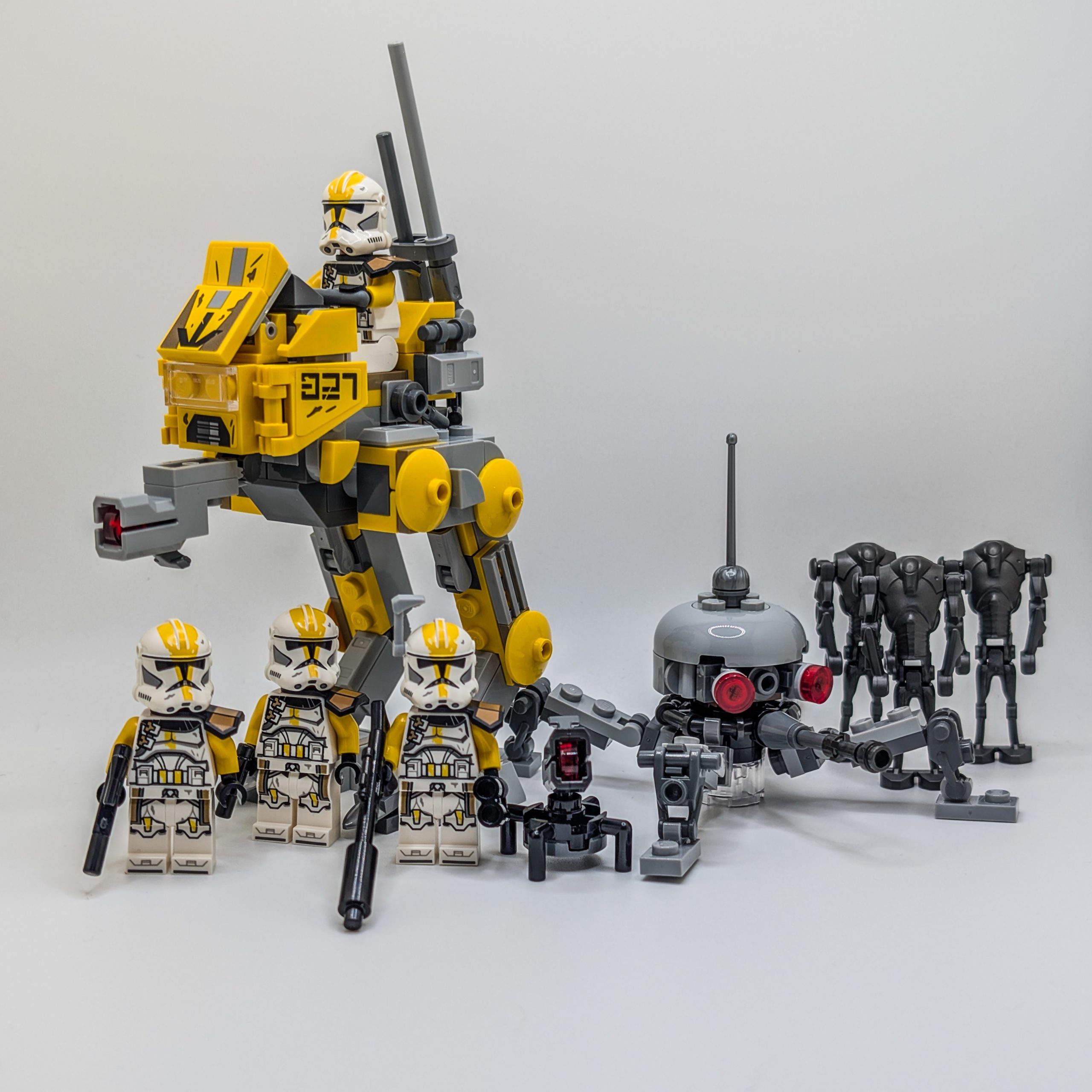 LEGO Star Wars 75431 - 327th Star Corps Clone Troopers Battle Pack