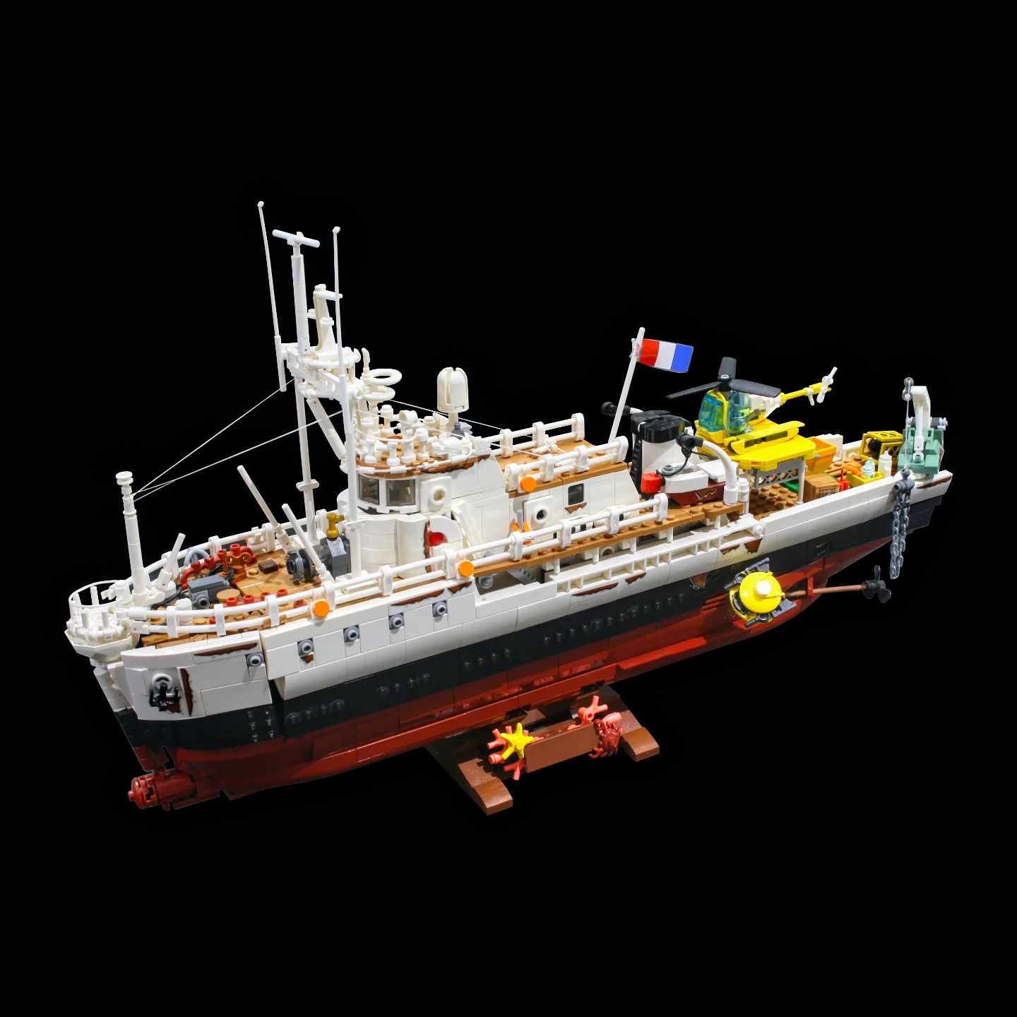Orion Pax makes us fall in love with the Undersea World again with