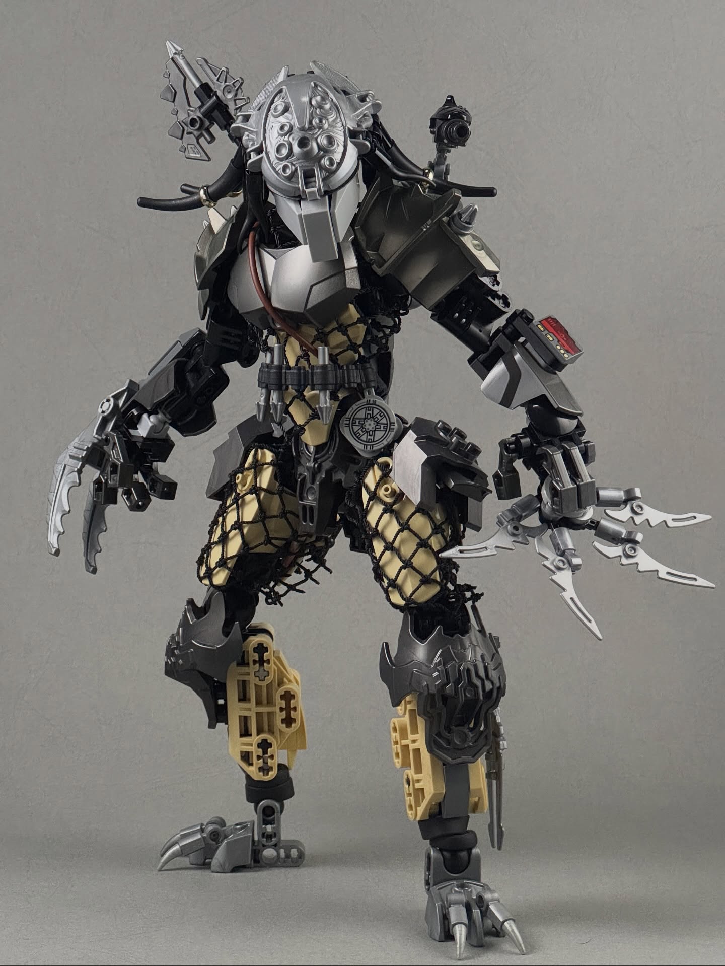 A Predator fresh from the Badlands, an Alien destined to be prey